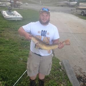 Meet your Posher, Lee